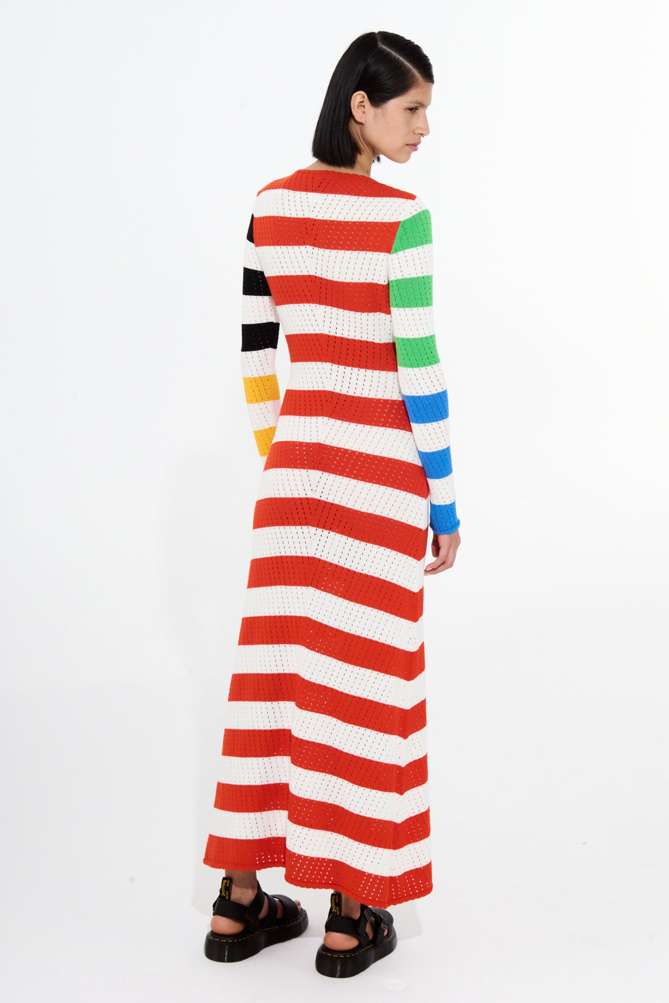 Vestido Rocoto en rayas llamativas multicolores