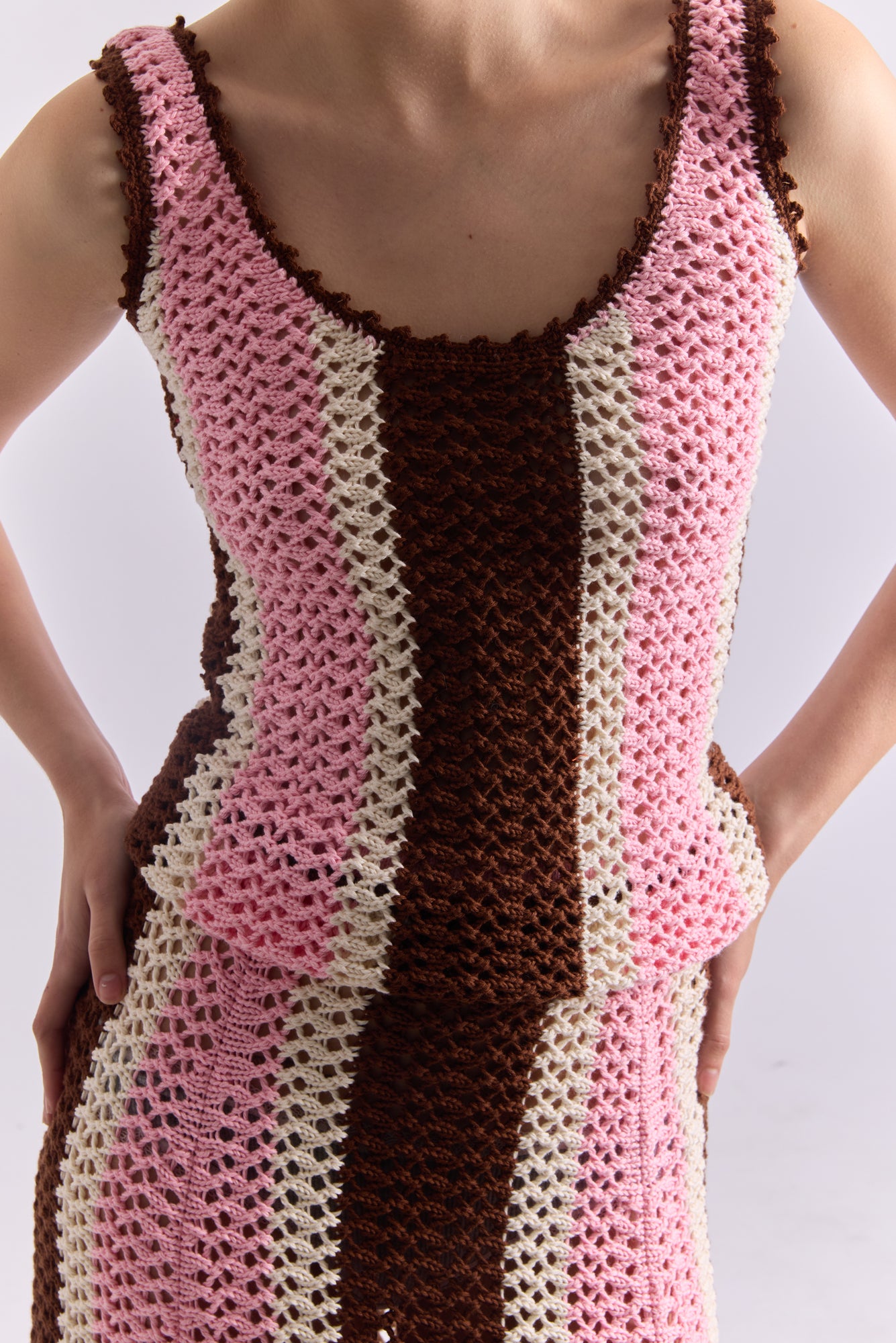 Mantilla Skirt in Pink / Brown / White