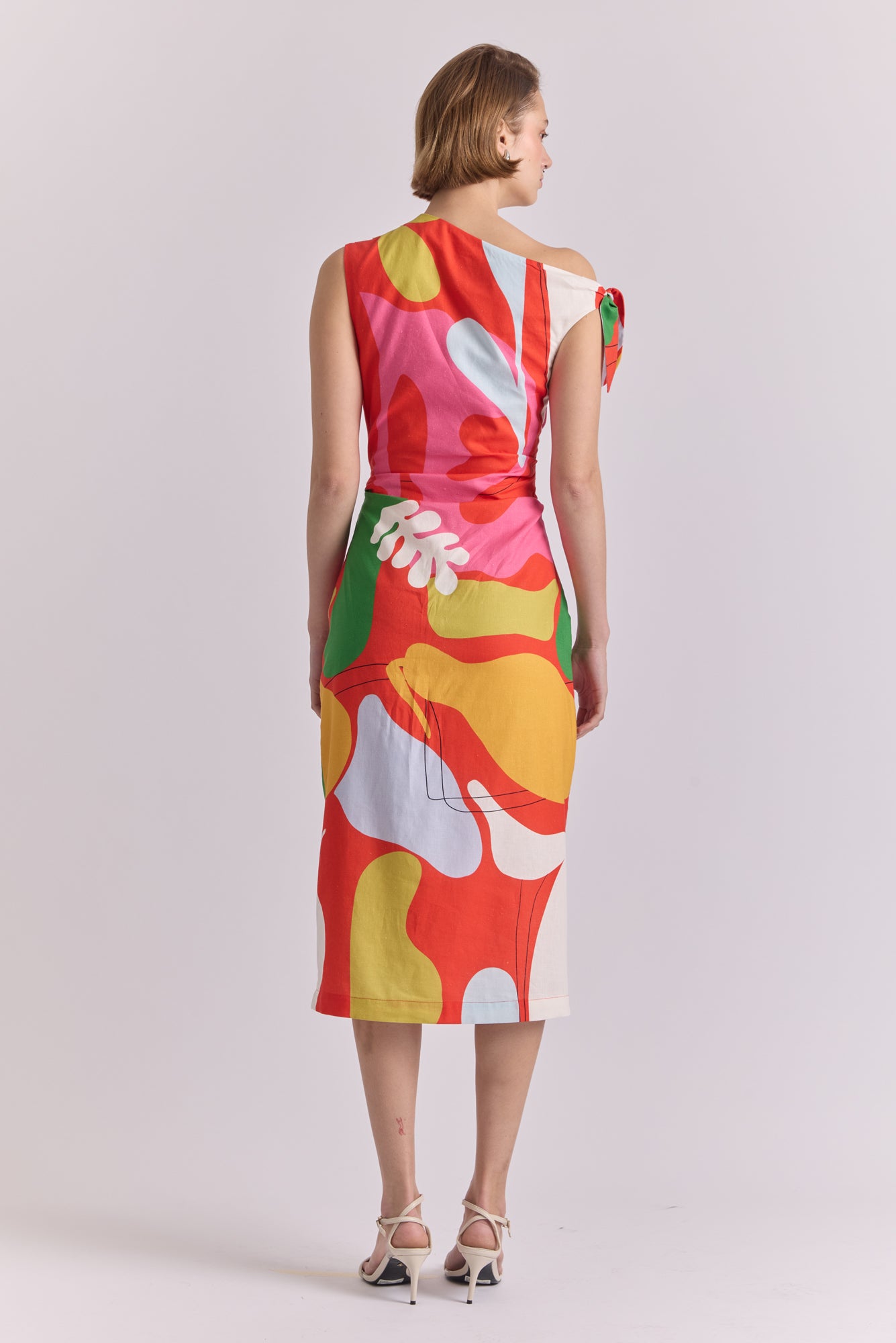 Cleo Dress in Hojas Pink Print