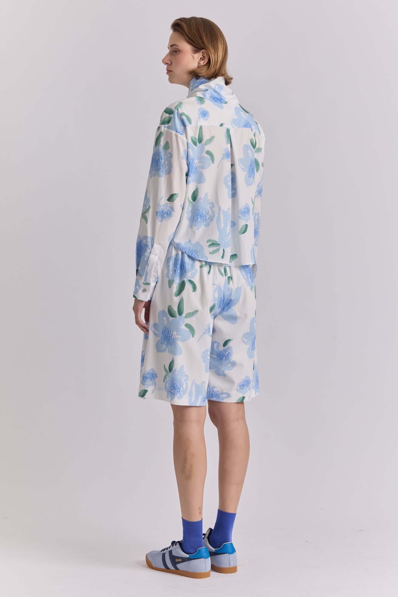 Torito Bermuda in Peonia Blue Print